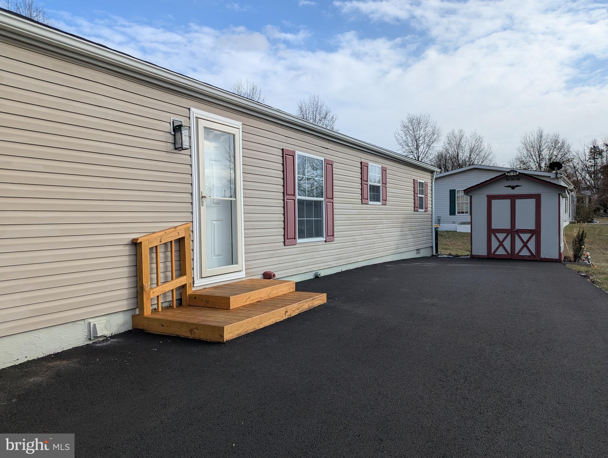 248 Williams Lane Red Hill, PA 18076 - Photo 32 of 37 a front view of a house with a garden