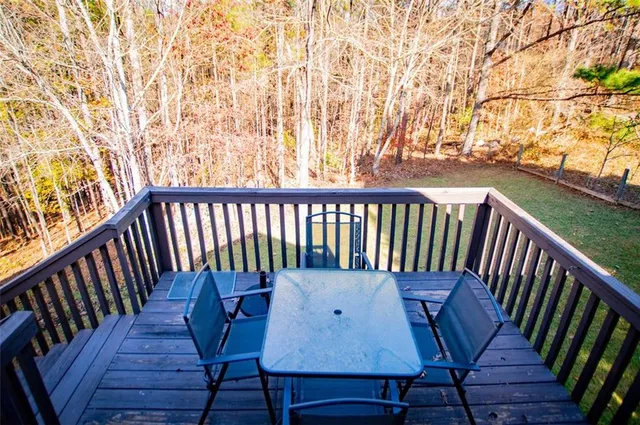 $289,900 | 489 Bethany Woods Drive, Temple, GA 30179