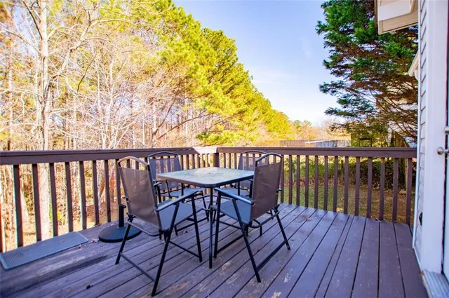 $289,900 | 489 Bethany Woods Drive, Temple, GA 30179