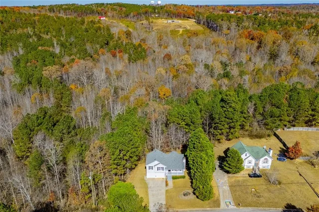 $289,900 | 489 Bethany Woods Drive, Temple, GA 30179