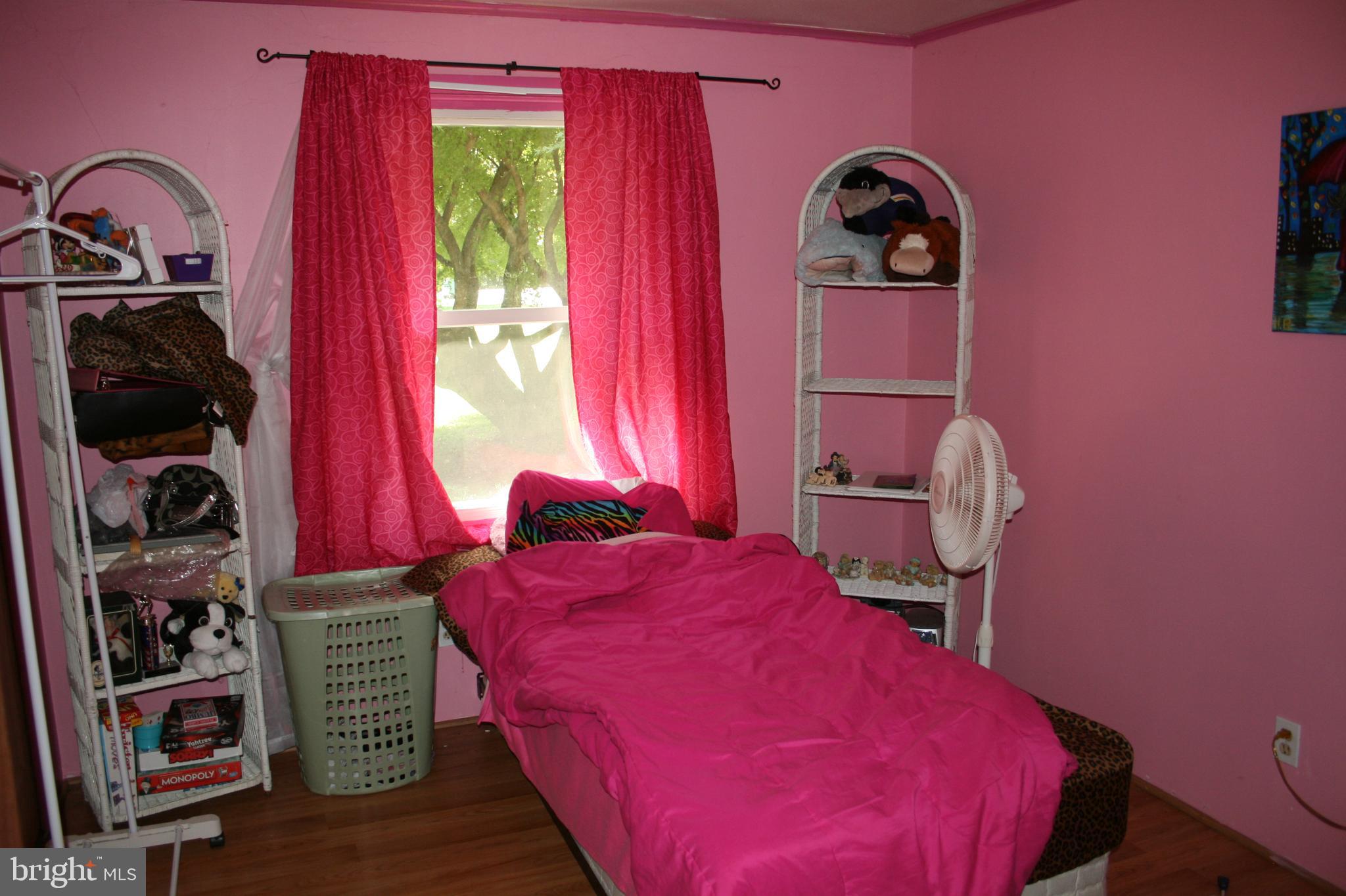 17380 Frederick Road Mount Airy, MD 21771 - Photo 22 of 27 Gallery Image 22