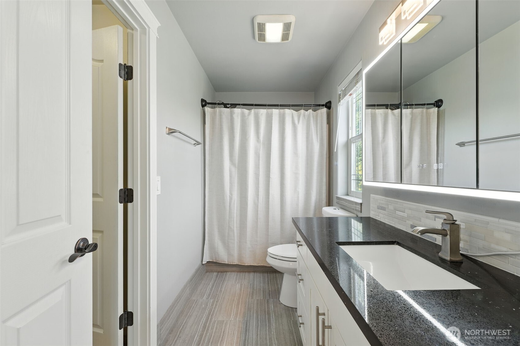 6795 Northeast D 8 Road Moses Lake, WA 98837 - Photo 23 of 38