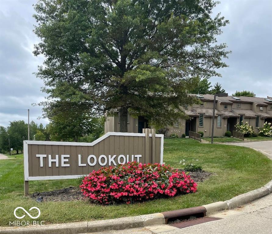 89 Lookout Ridge Drive Columbus, IN 47201 - Photo 1 of 7
