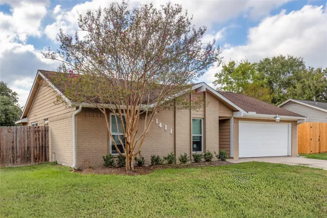 $260,000 | 11411 Marrs Drive, Houston, TX 77065