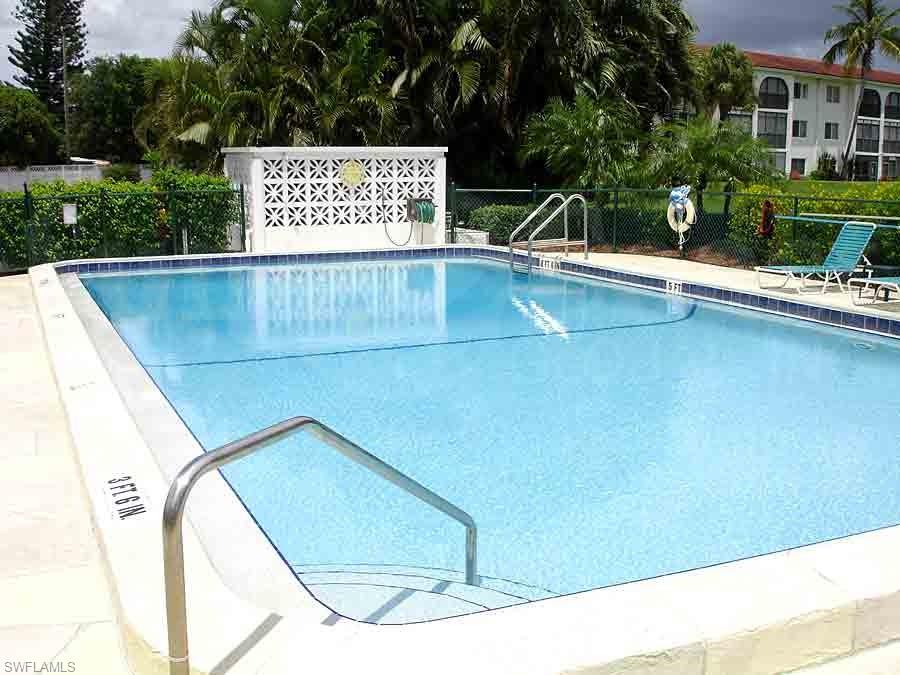 41 High Point Circle South, Unit 303 Naples, FL 34103 - Photo 33 of 34