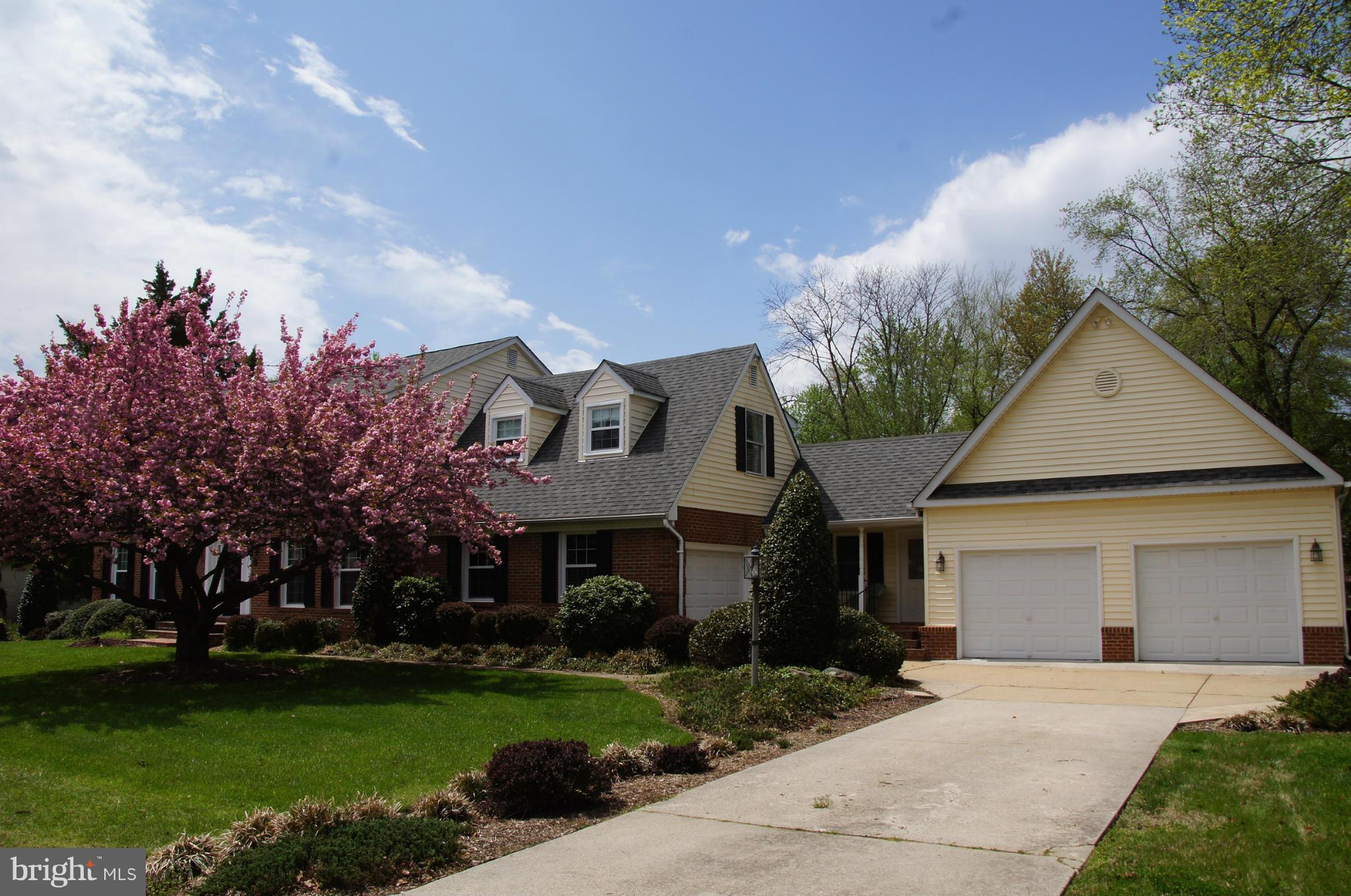 12309 Riverview Road Fort Washington, MD 20744 - Photo 1 of 30 Exterior (Front)