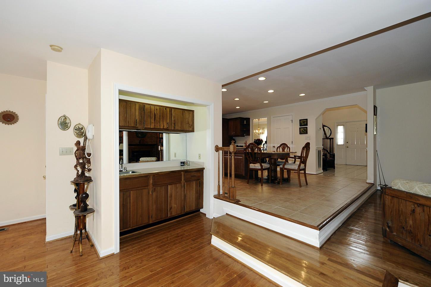 12309 Riverview Road Fort Washington, MD 20744 - Photo 22 of 30 Interior (General)