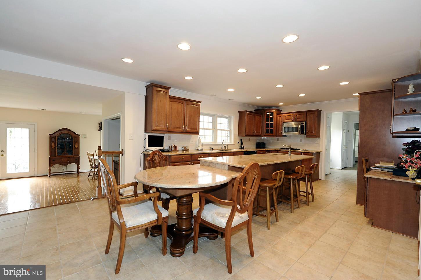 12309 Riverview Road Fort Washington, MD 20744 - Photo 8 of 30 Kitchen