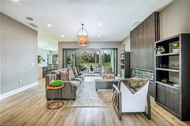 $1,599,000 | 4269 15th Avenue Southwest, Naples, FL 34116