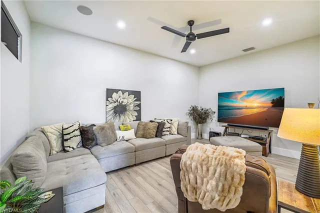 $1,599,000 | 4269 15th Avenue Southwest, Naples, FL 34116