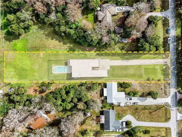 $1,599,000 | 4269 15th Avenue Southwest, Naples, FL 34116