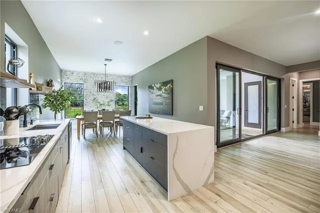 $1,599,000 | 4269 15th Avenue Southwest, Naples, FL 34116