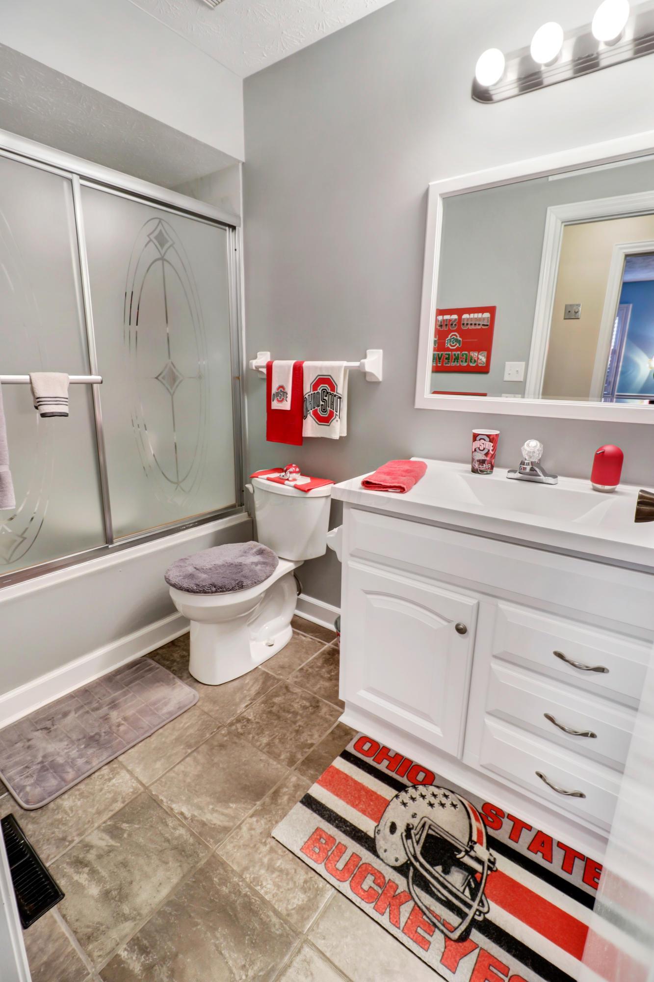 5954 Houchard Road Dublin, OH 43016 - Photo 16 of 27 Gallery Image 16