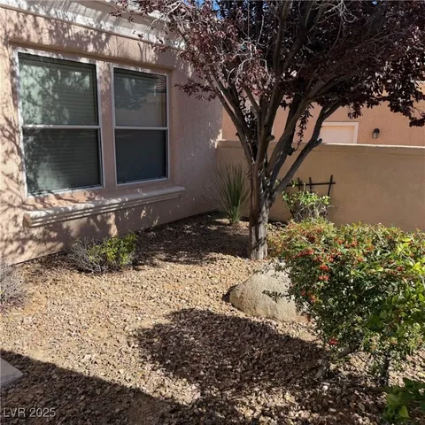 $3,500 | 10248 Santo Nina Court, Las Vegas, NV 89135