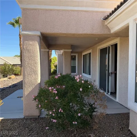 $3,500 | 10248 Santo Nina Court, Las Vegas, NV 89135