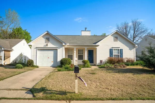 $185,000 | 432 Brighton Woods Drive, Moore, SC 29369