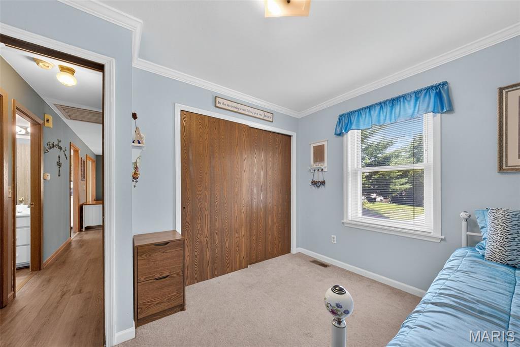 25 Universal Drive St. Peters, MO 63376 - Photo 21 of 37