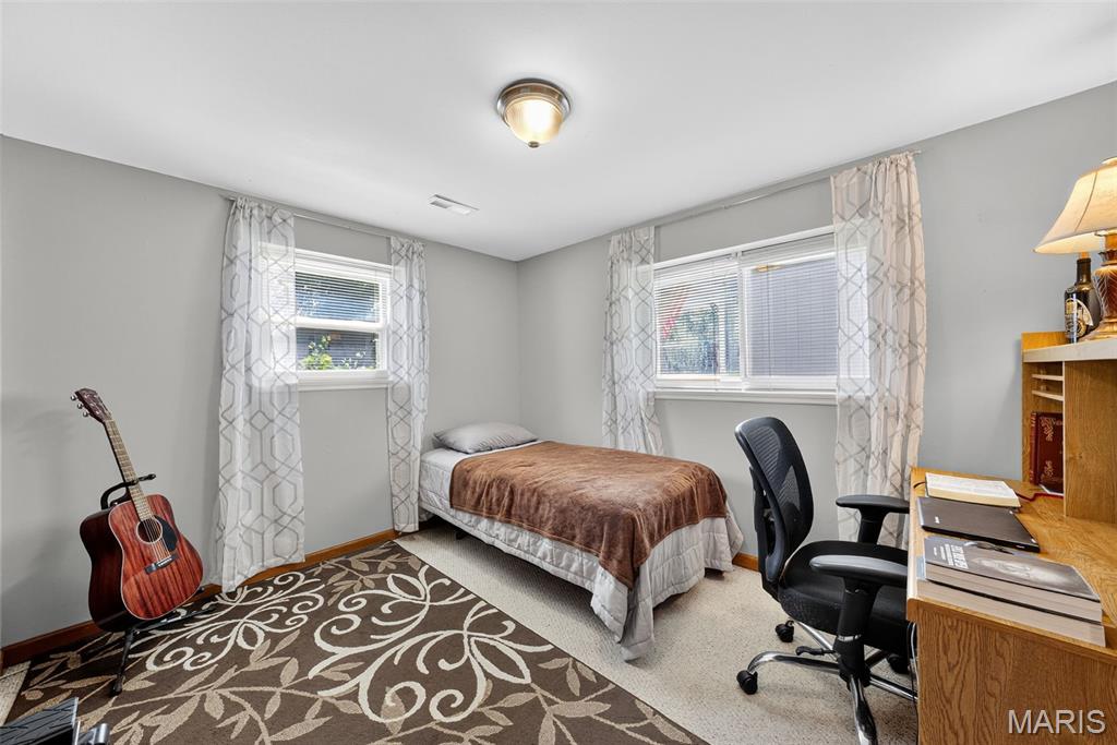 25 Universal Drive St. Peters, MO 63376 - Photo 24 of 37