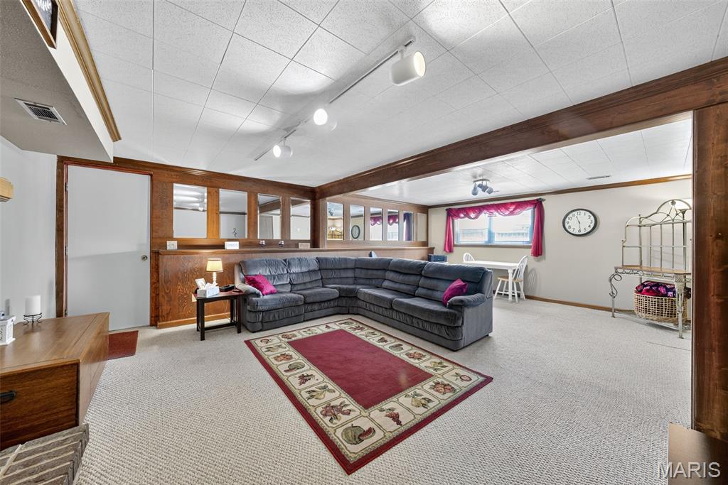 25 Universal Drive St. Peters, MO 63376 - Photo 29 of 37