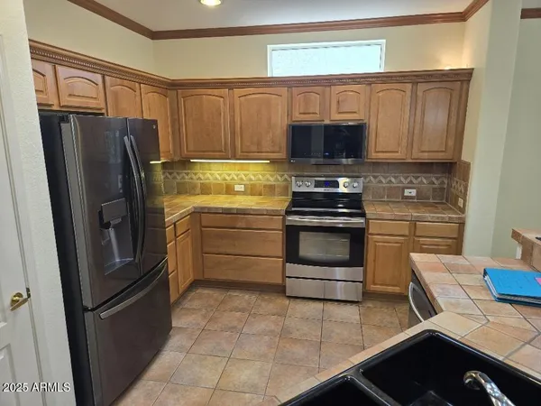 $3,200 | 15866 West Cisa Rio Lane, Surprise, AZ 85374