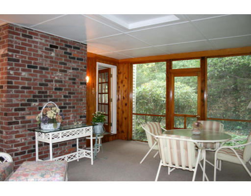 3 Brewster Road Wayland, MA 01778 - Photo 14 of 25