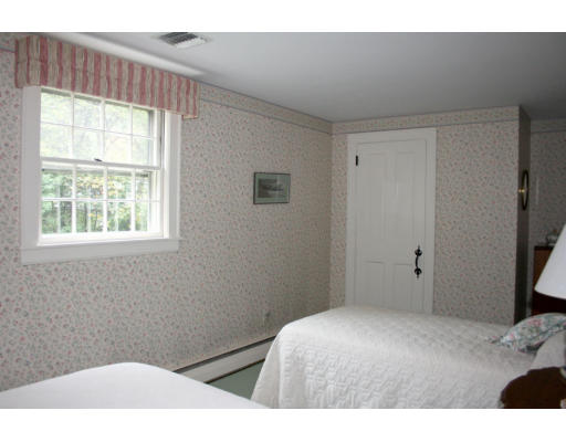 3 Brewster Road Wayland, MA 01778 - Photo 19 of 25