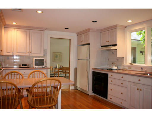3 Brewster Road Wayland, MA 01778 - Photo 10 of 25