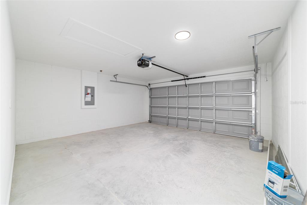 1922 Southwest Little Cliffs Drive Dunnellon, FL 34431 - Photo 27 of 37 a view of a garage room