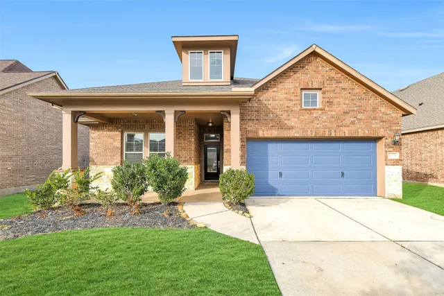 $2,700 | 31778 Twin Timbers Lane, Spring, TX 77386