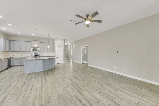 $2,700 | 31778 Twin Timbers Lane, Spring, TX 77386