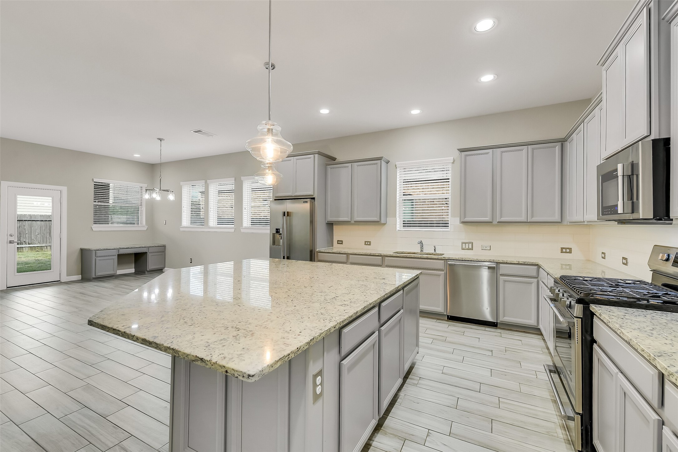 31778 Twin Timbers Lane Spring, TX 77386 - Photo 10 of 30