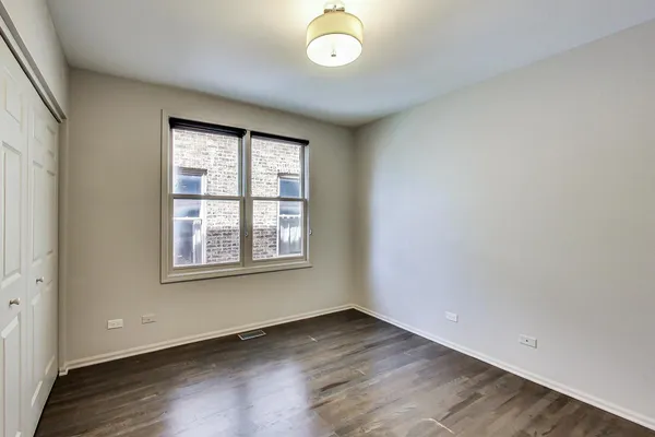 $4,200 | 2233 West Medill Avenue, Unit D, Chicago, IL 60647