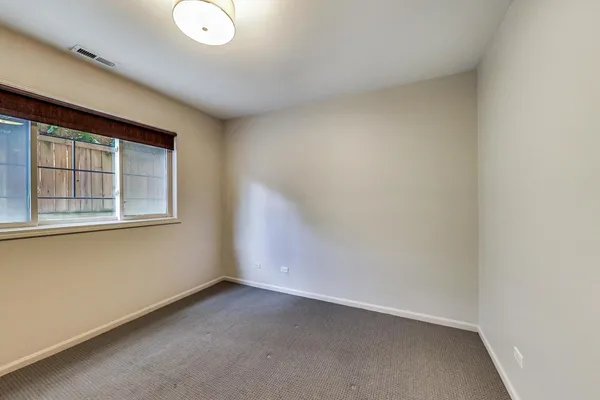 $4,200 | 2233 West Medill Avenue, Unit D, Chicago, IL 60647