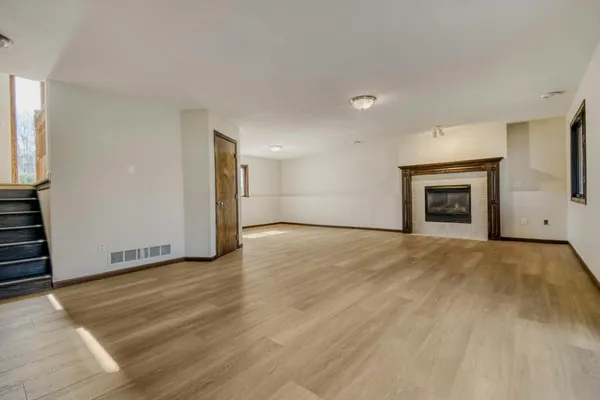 $439,000 | 10283 Karston Avenue Northeast, Albertville, MN 55301