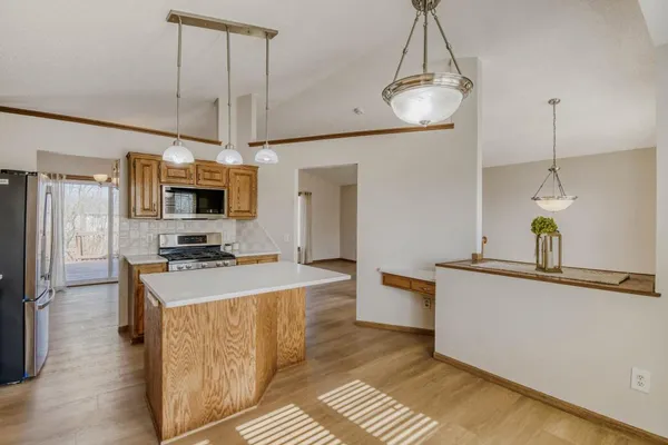 $439,000 | 10283 Karston Avenue Northeast, Albertville, MN 55301