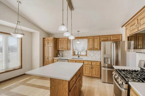 $439,000 | 10283 Karston Avenue Northeast, Albertville, MN 55301