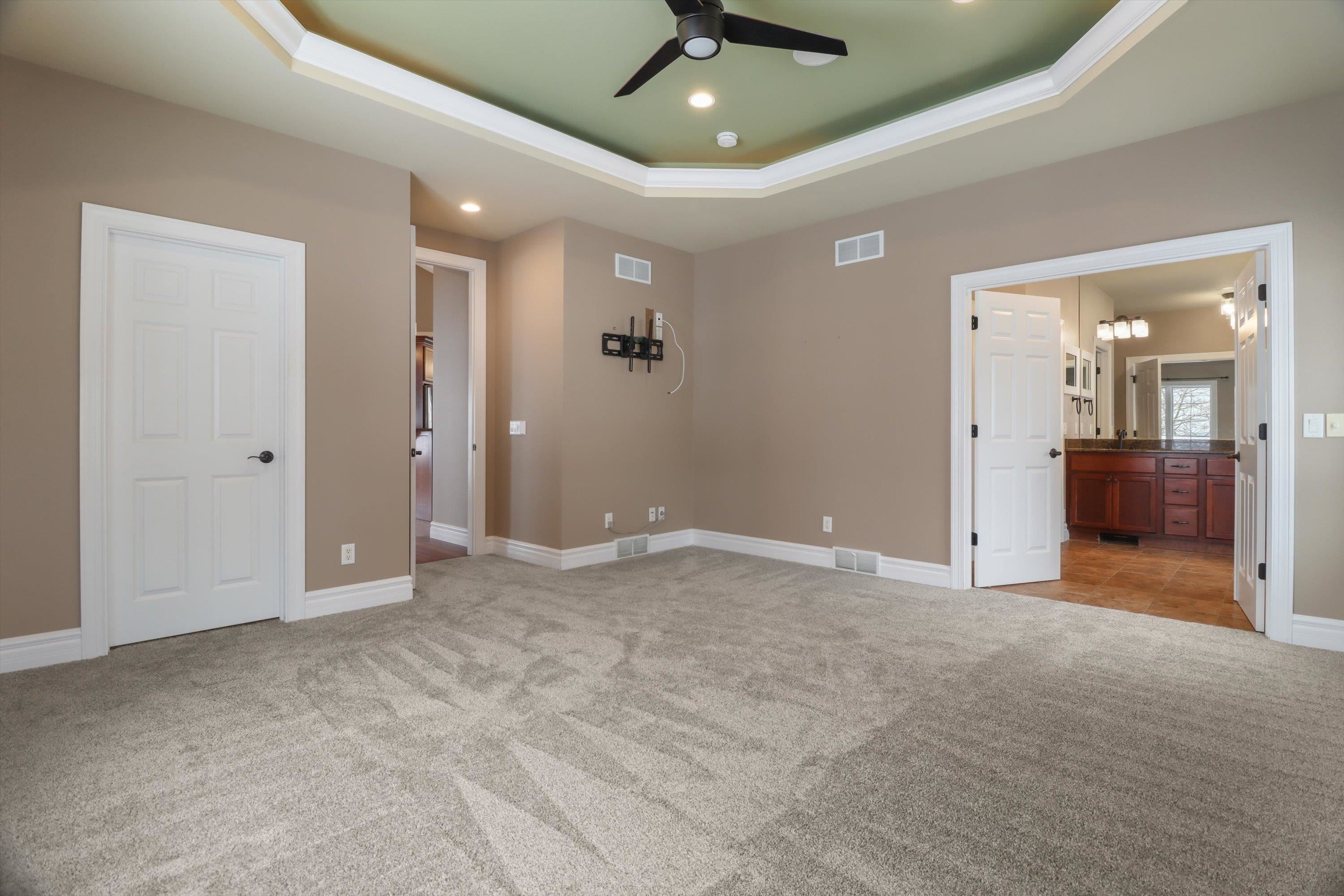 325 Riviera Street Oregon, WI 53575 - Photo 12 of 48