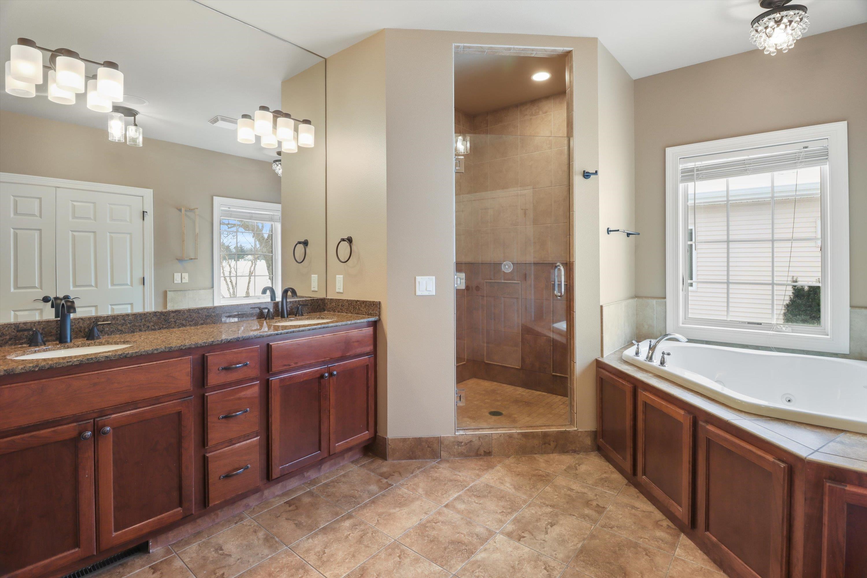 325 Riviera Street Oregon, WI 53575 - Photo 13 of 48