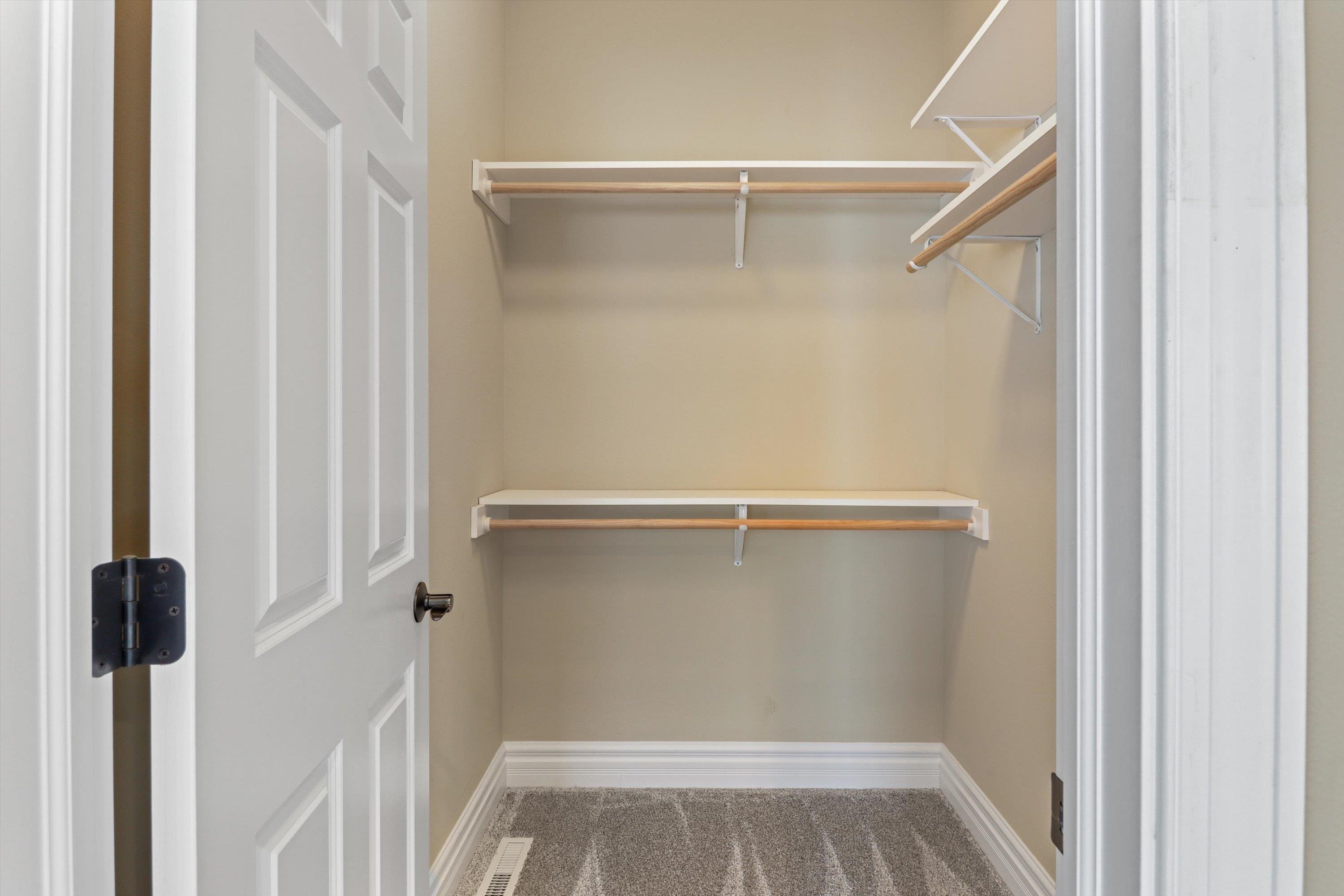 325 Riviera Street Oregon, WI 53575 - Photo 14 of 48