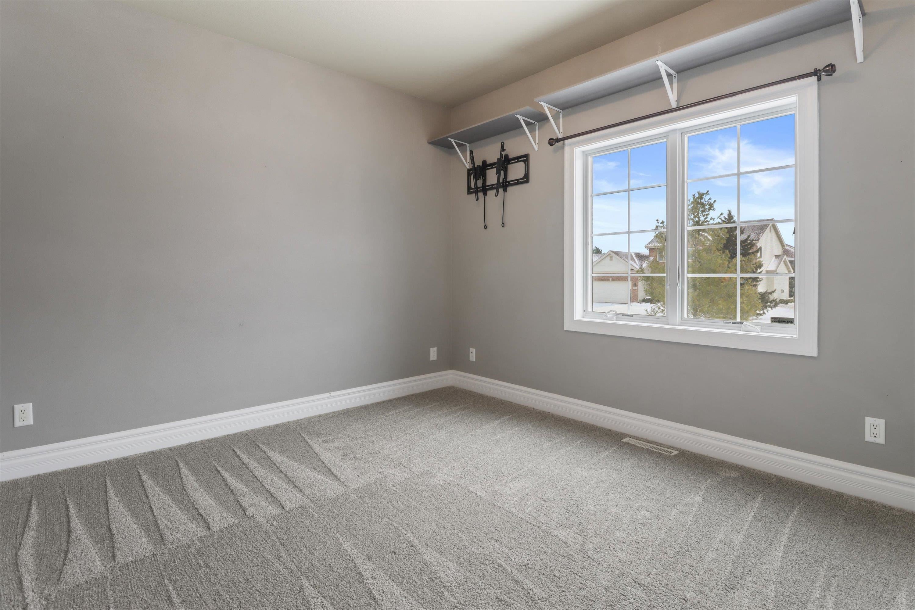 325 Riviera Street Oregon, WI 53575 - Photo 19 of 48