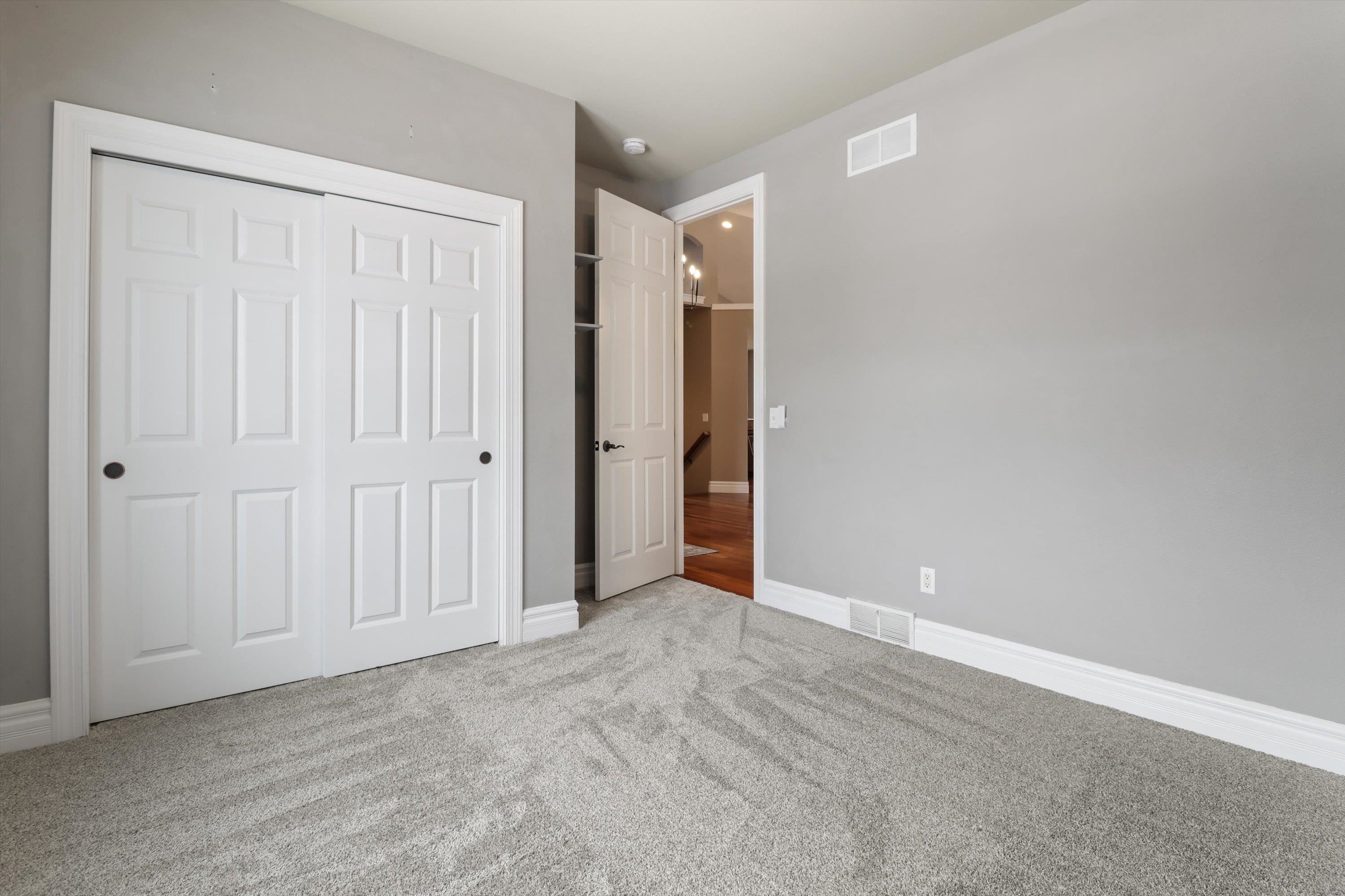 325 Riviera Street Oregon, WI 53575 - Photo 20 of 48