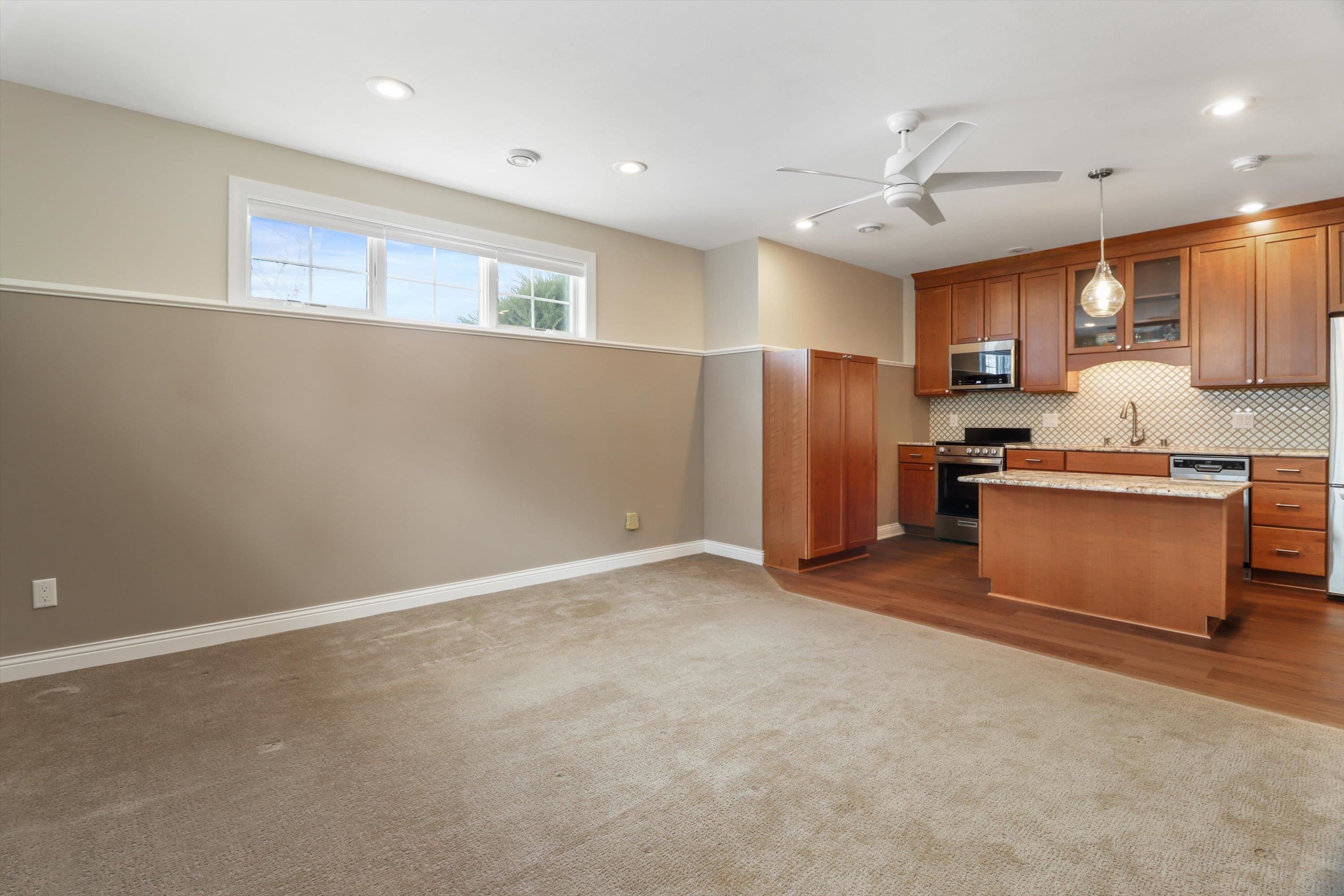 325 Riviera Street Oregon, WI 53575 - Photo 24 of 48