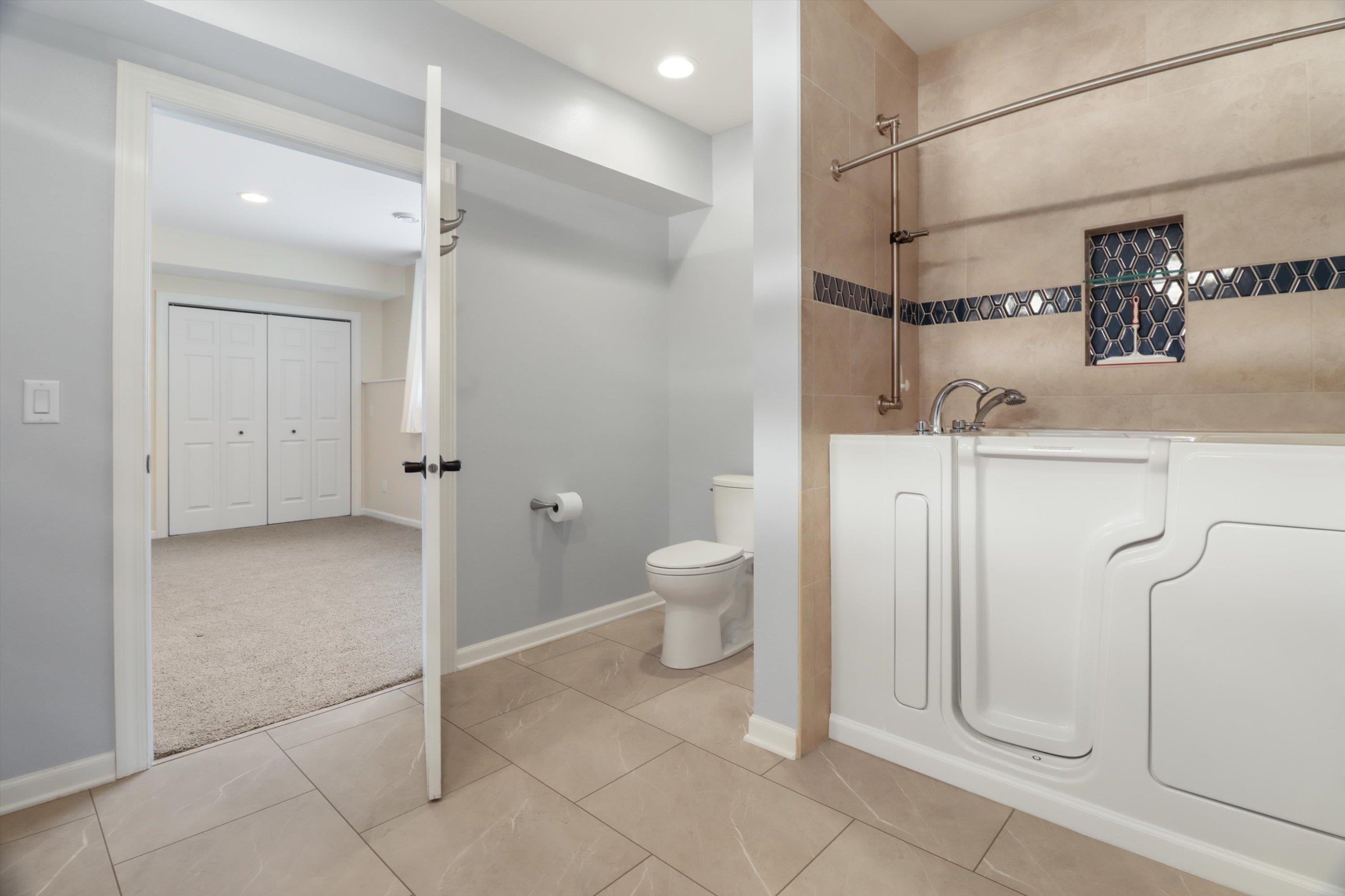 325 Riviera Street Oregon, WI 53575 - Photo 34 of 48