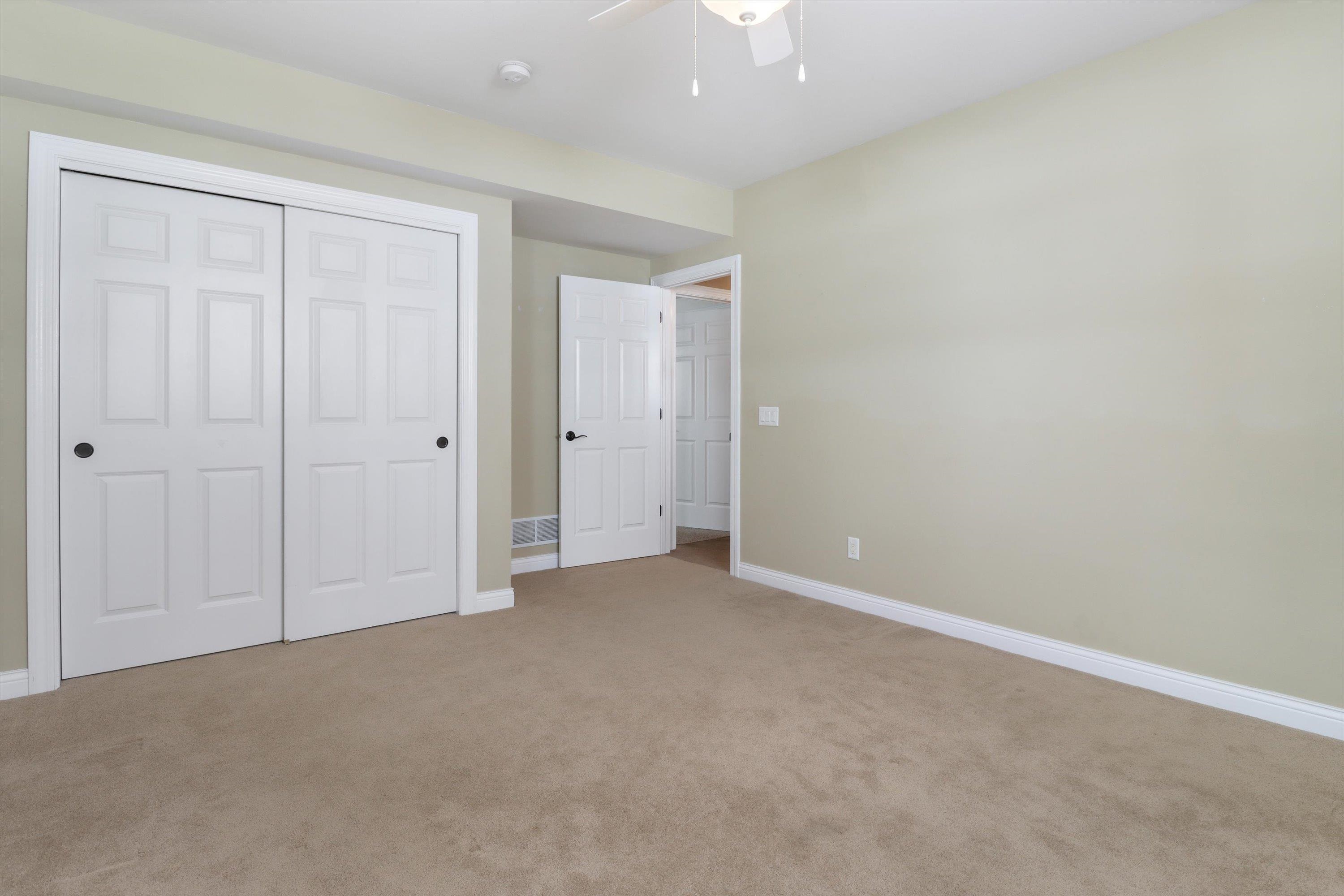 325 Riviera Street Oregon, WI 53575 - Photo 35 of 48