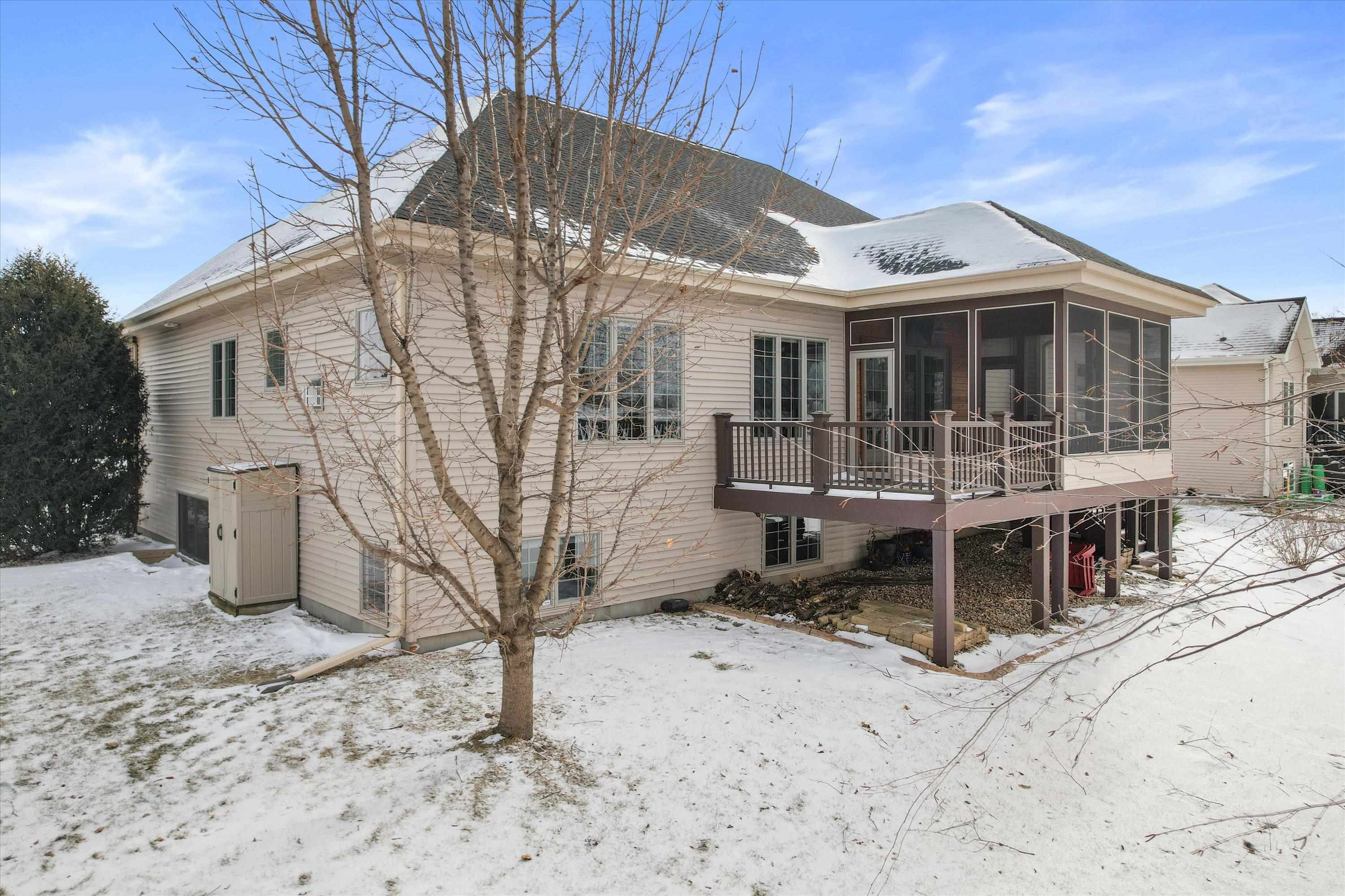 325 Riviera Street Oregon, WI 53575 - Photo 41 of 48