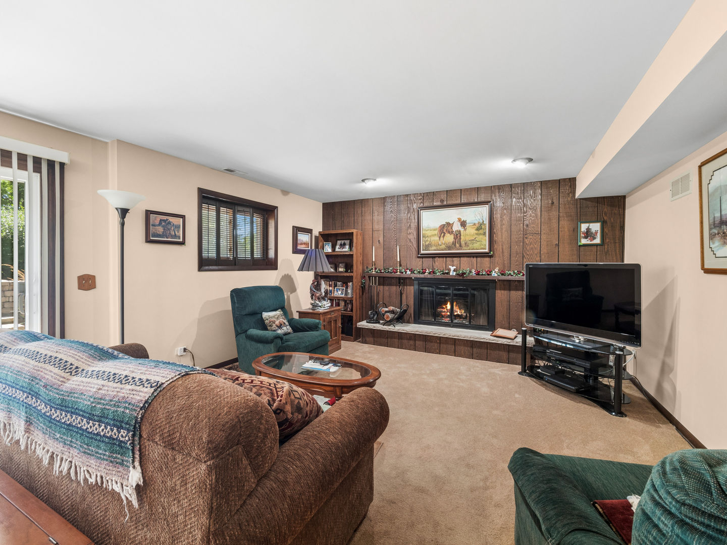 46W989 Kelley Road Hampshire, IL 60140 - Photo 24 of 40 Gallery Image 24