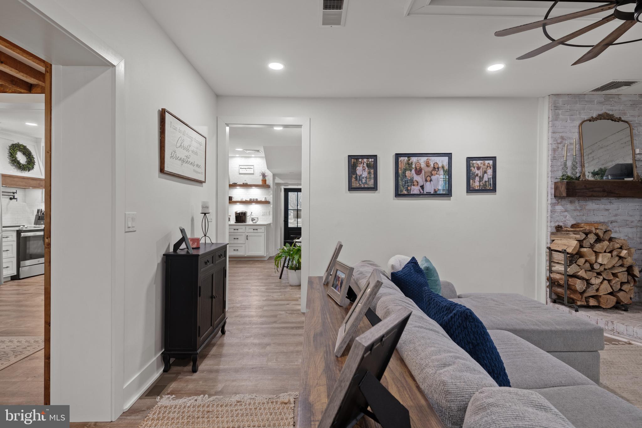 300 Fir Street Palmyra, PA 17078 - Photo 19 of 47 Family Room