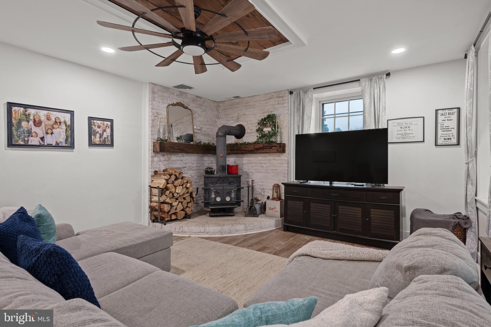 300 Fir Street Palmyra, PA 17078 - Photo 22 of 47