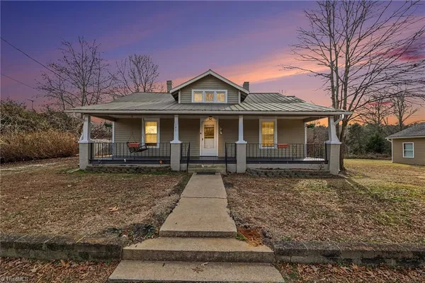 $175,000 | 141 West Noell Avenue, Denton, NC 27239