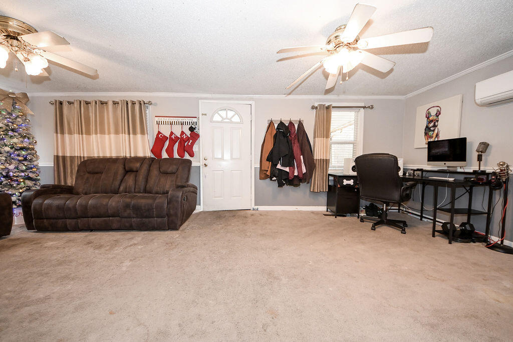 6817 Short Tail Springs Road Harrison, TN 37341 - Photo 5 of 24 DSC_0922